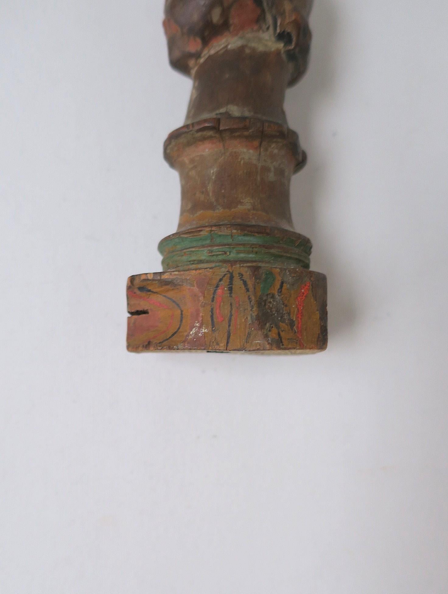 Antique Wood Bust Sculpture in vendita 3