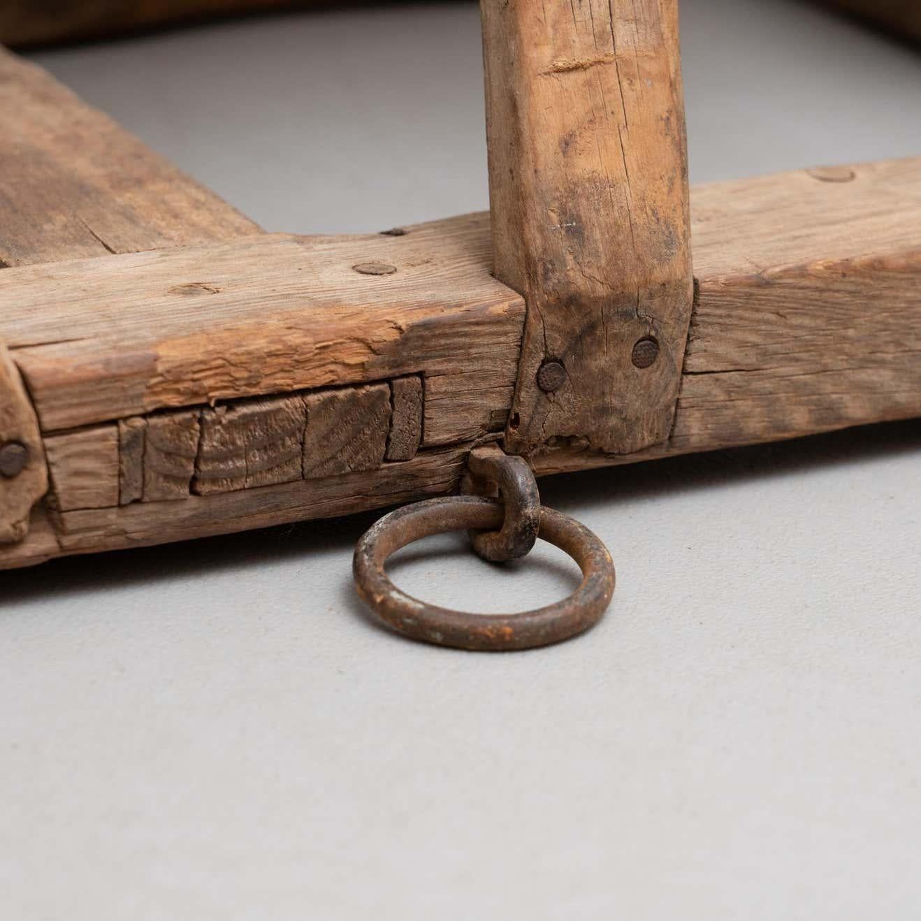 Antike Wood Farming Stroh Tierfütterung (Moderne der Mitte des Jahrhunderts) im Angebot