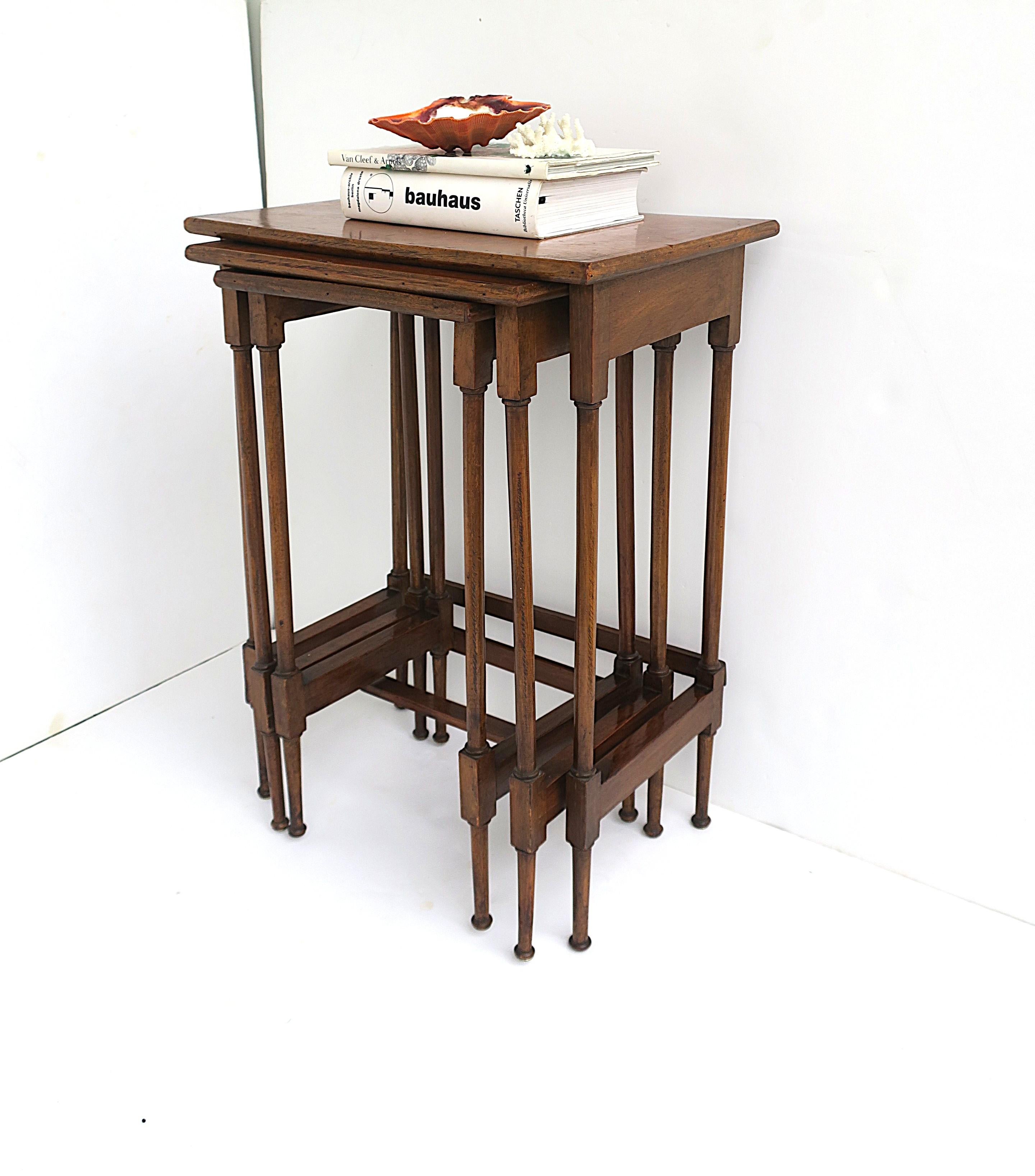 Antique Wood Nesting Tables In Good Condition In New York, NY
