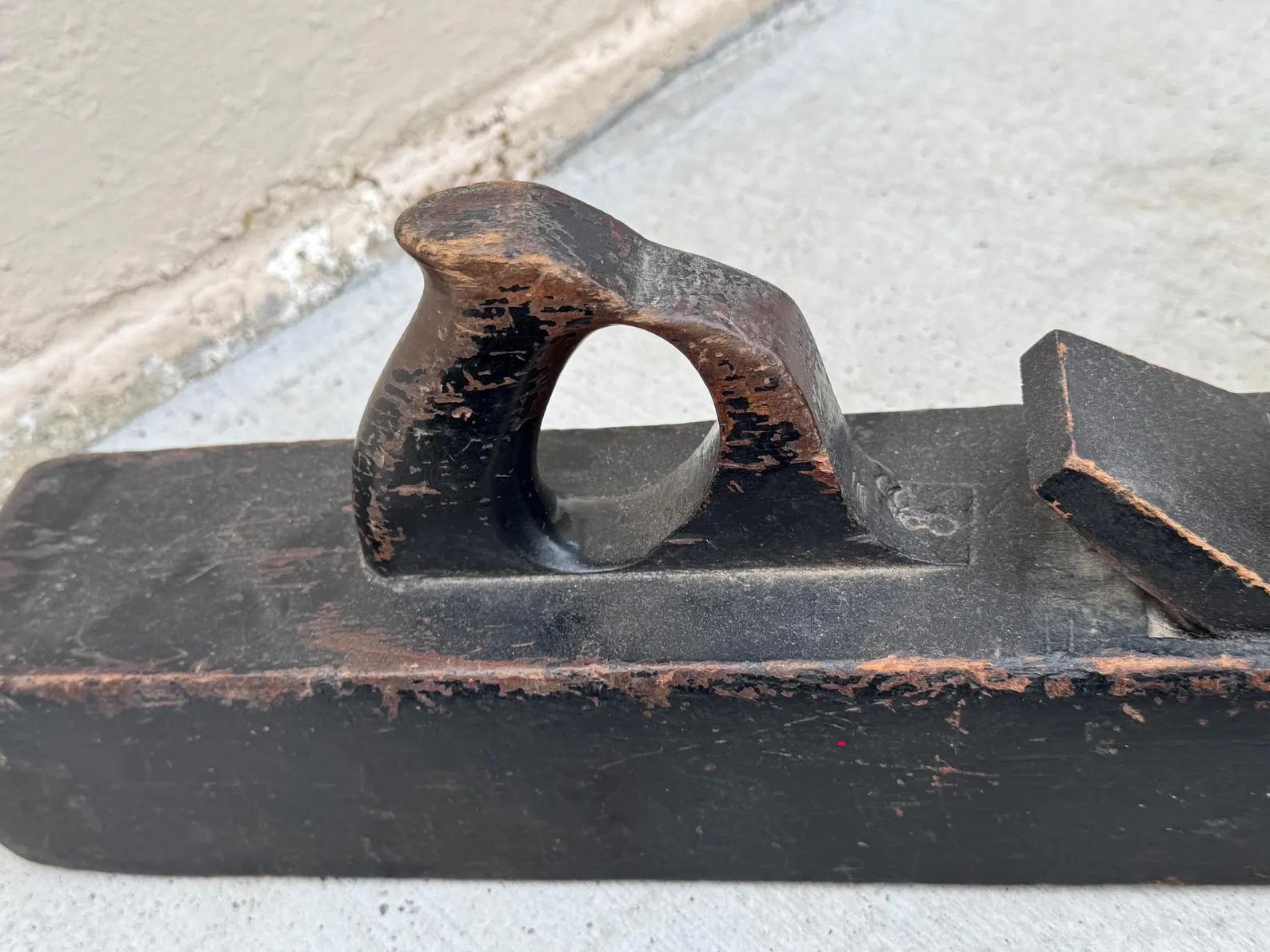 Juego de cepillos antiguos para madera de W. Butcher & Unbranded - Herramientas manuales antiguas siglo XIX en venta