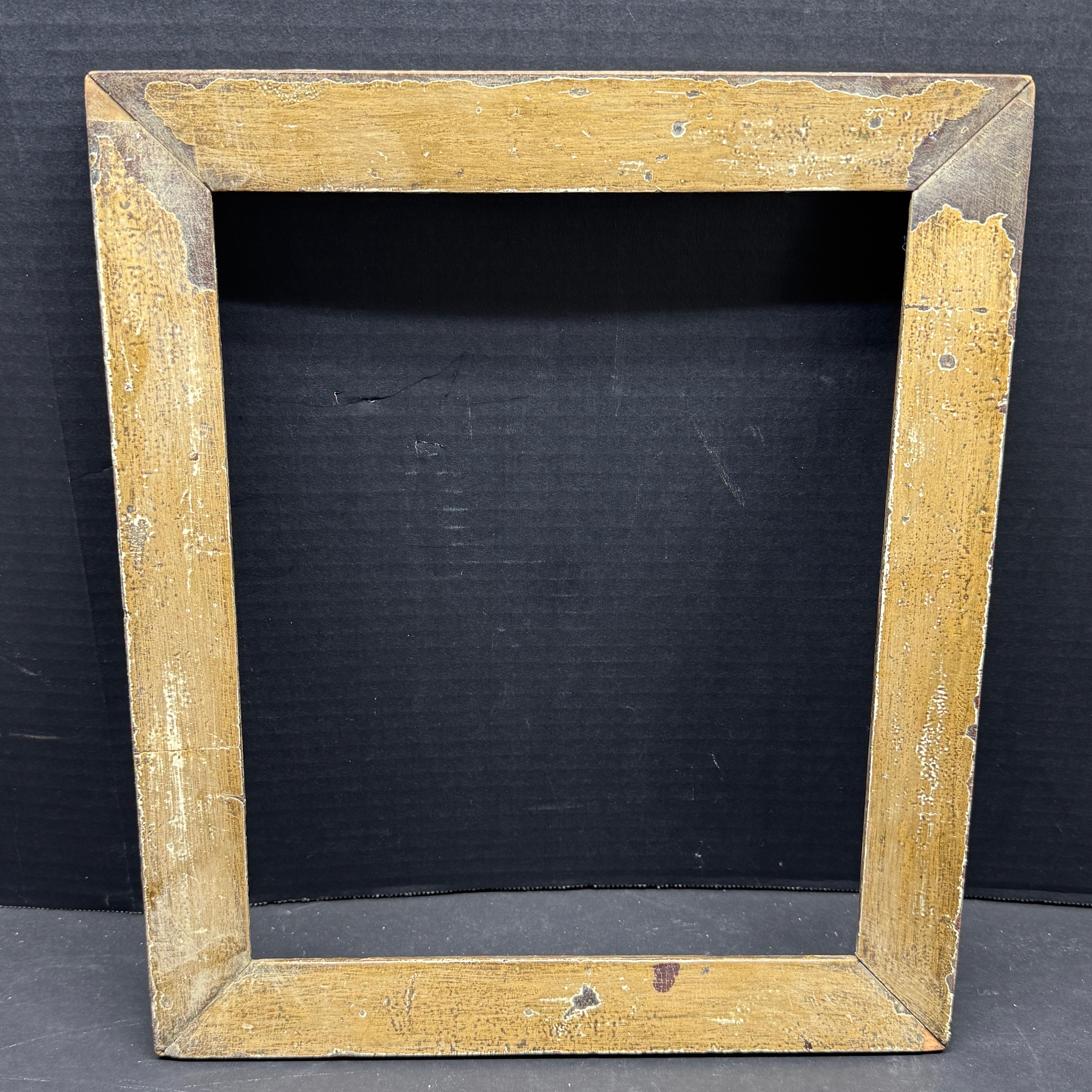A charming frame from France that is suitable for most style artwork including prints, watercolors as well as oil on board paintings. This frame certainly captures that vintage European vibe with lots of rustic charm. Perfect frame to stand alone or