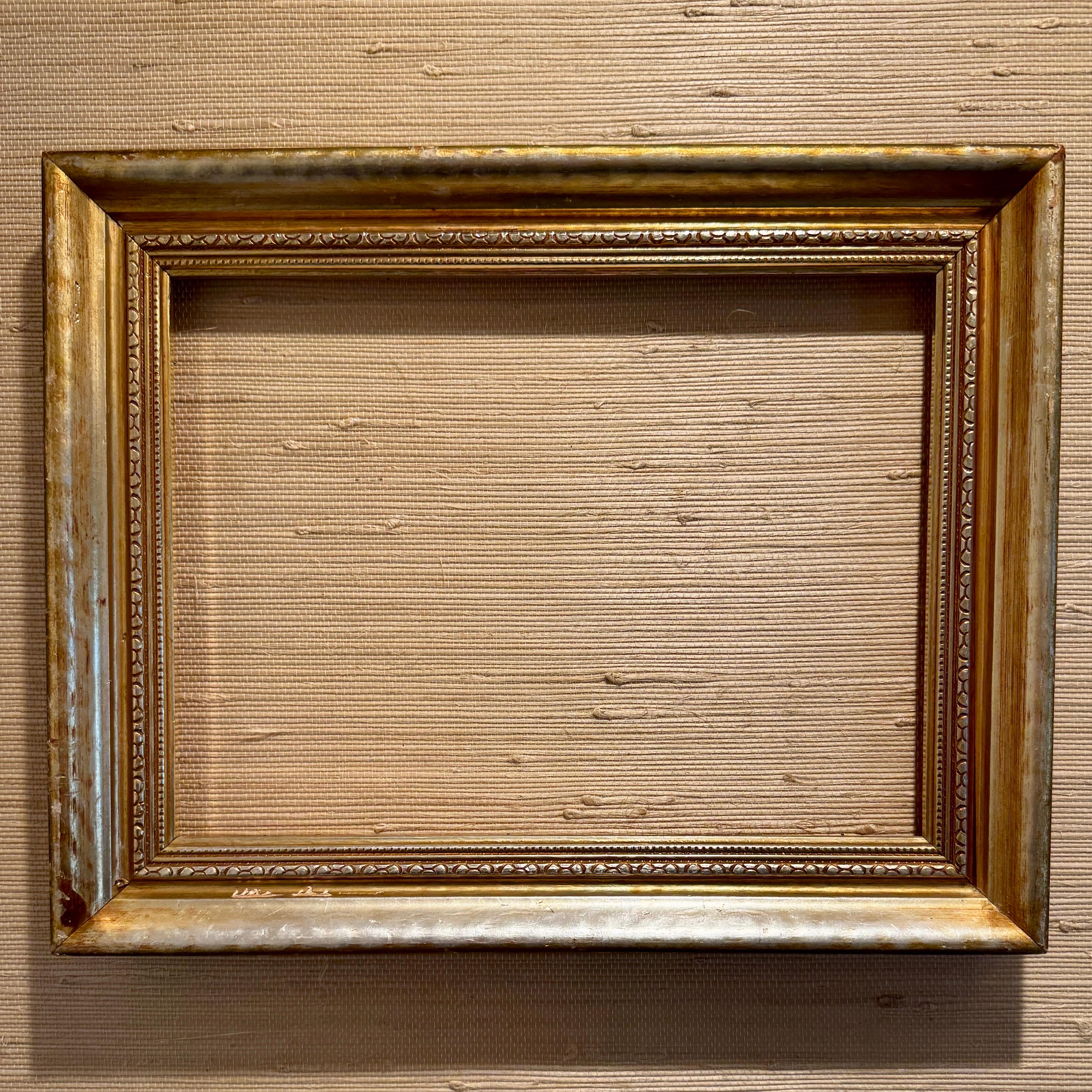 Marco de Arte Antiguo de Madera Rectangular Dorado y Plateado en venta 4