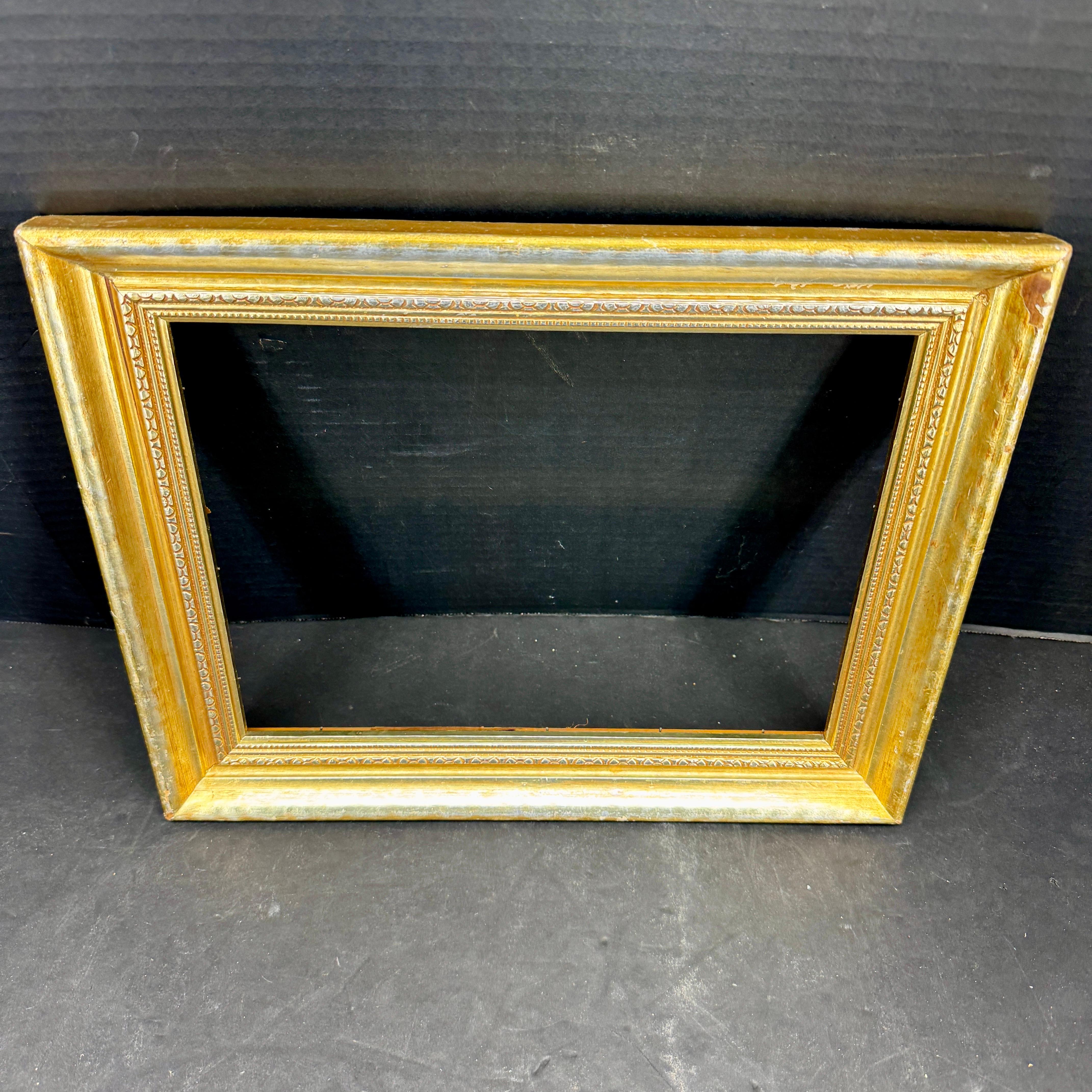 Marco de Arte Antiguo de Madera Rectangular Dorado y Plateado Francés en venta