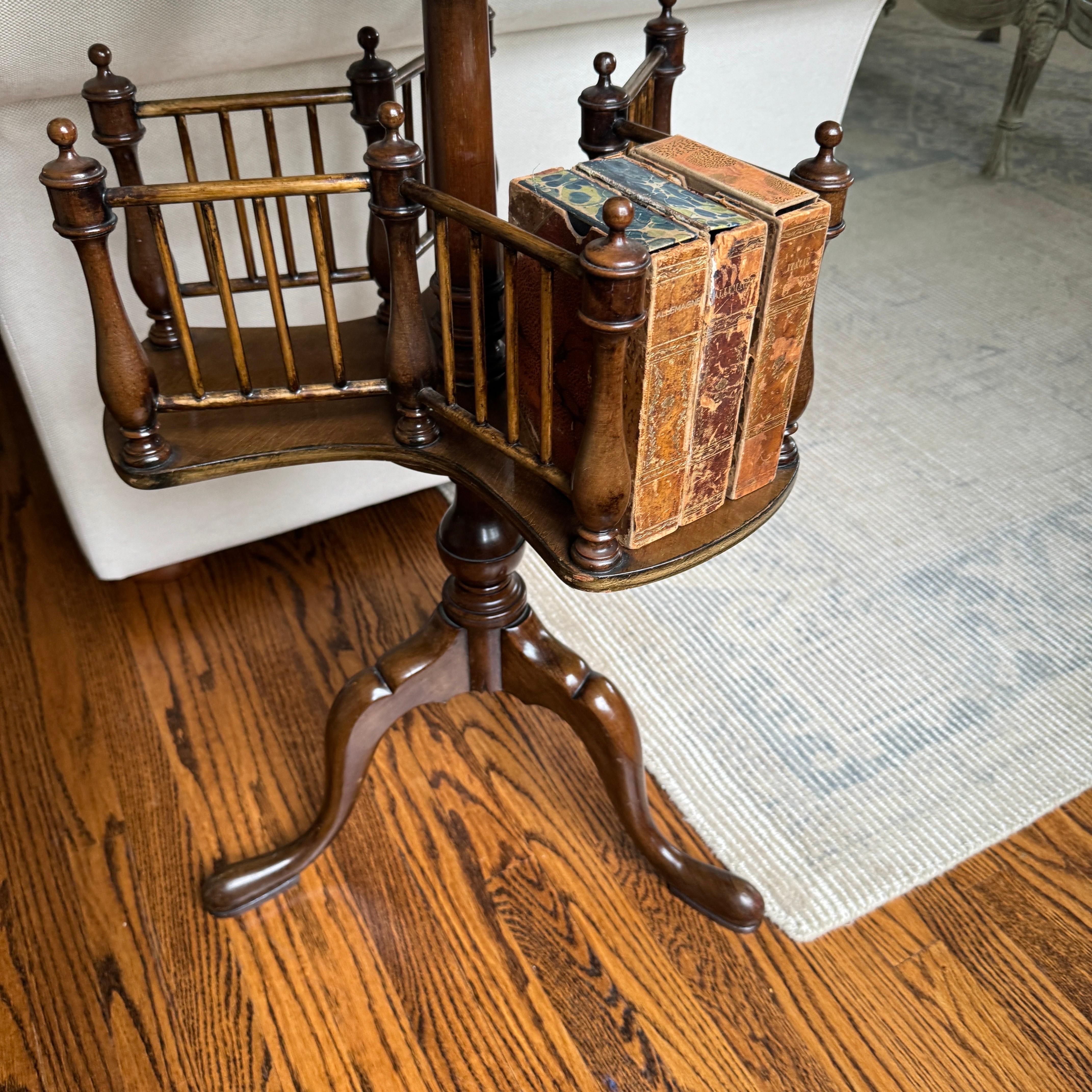Antique Wood Revolving Book Stand Side Table  For Sale 4