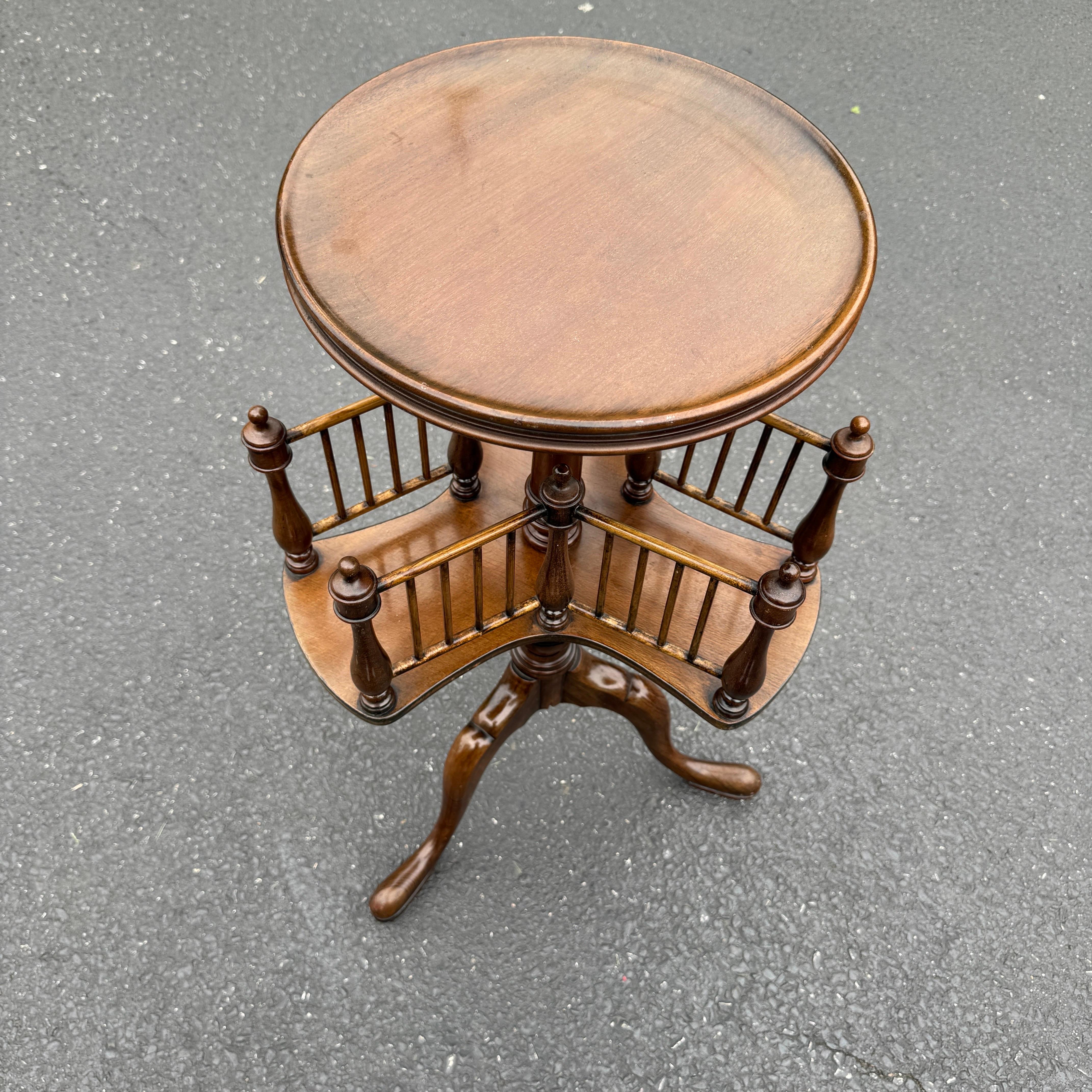 American Antique Wood Revolving Book Stand Side Table  For Sale