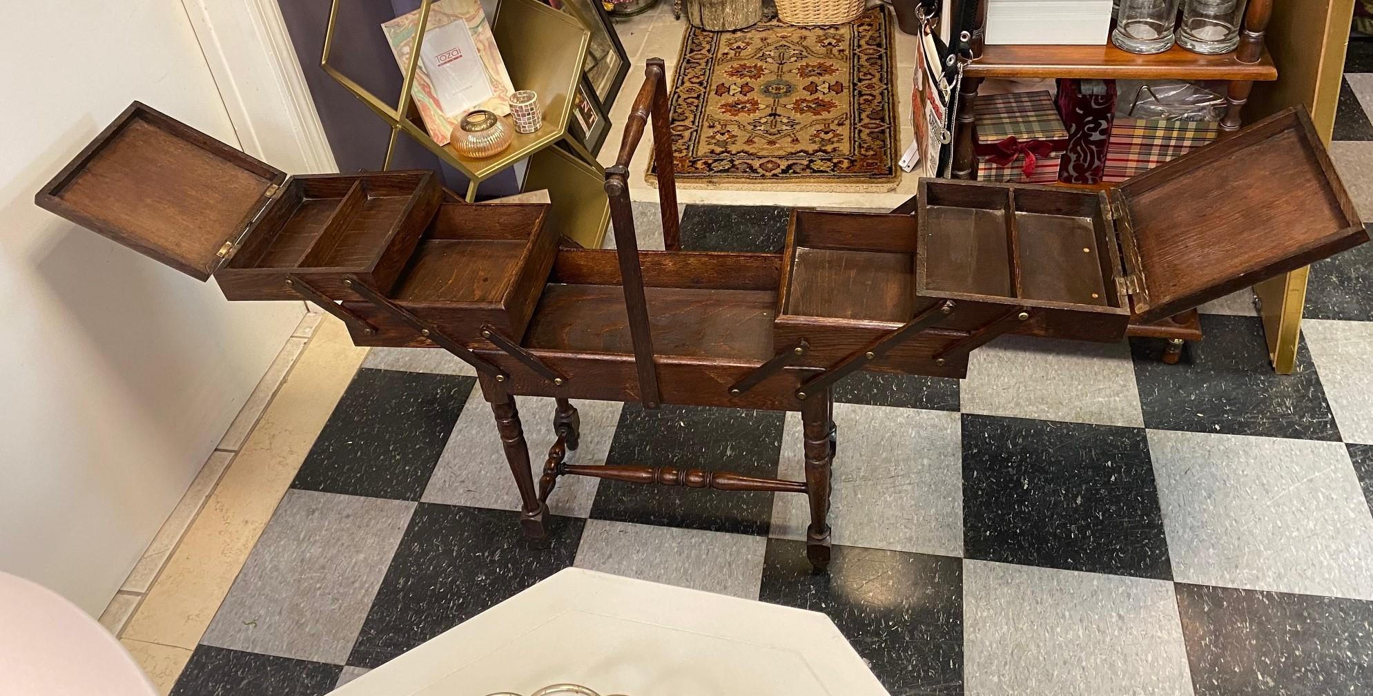 Antique Wood Sewing Cart In Good Condition In Livingston, NJ