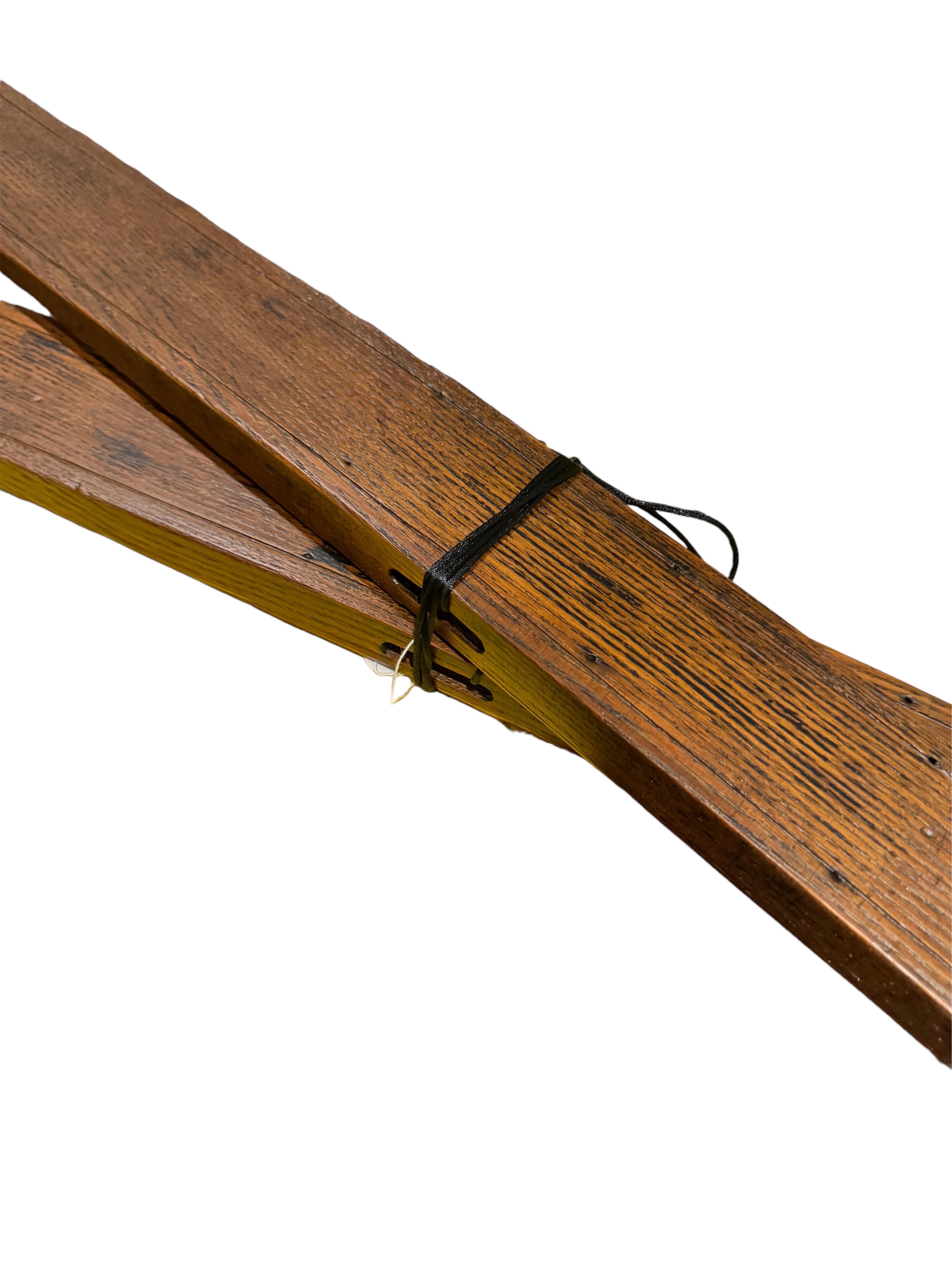 Edoardiano Sci antichi in Wood in vendita