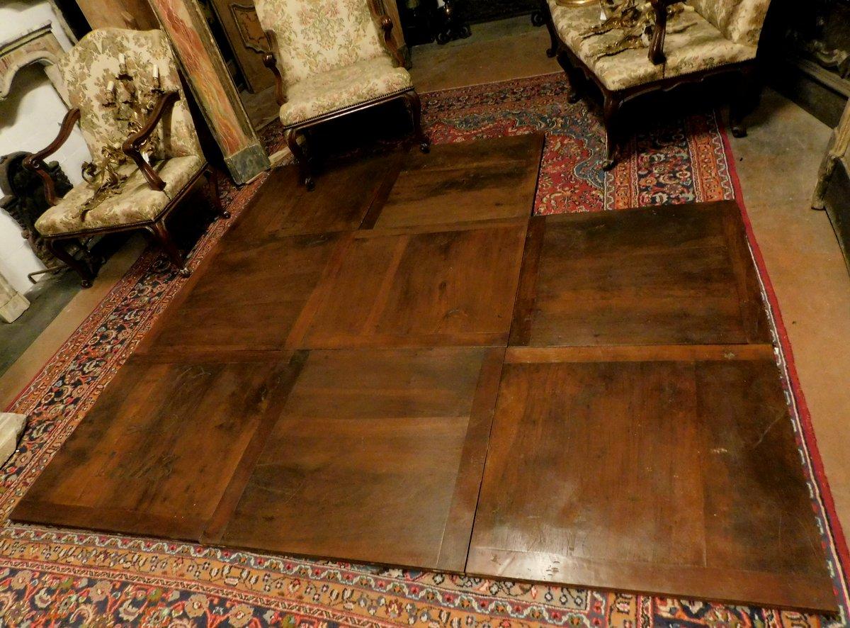 19th century antique walnut floor dated 1843, 38 square meters in total,
tiles 80 cm x 80 x 2.6 cm thick, building walnut edges you get to 50 square meters to complete a large room or more small rooms. Suitable for any requirement, resistant,