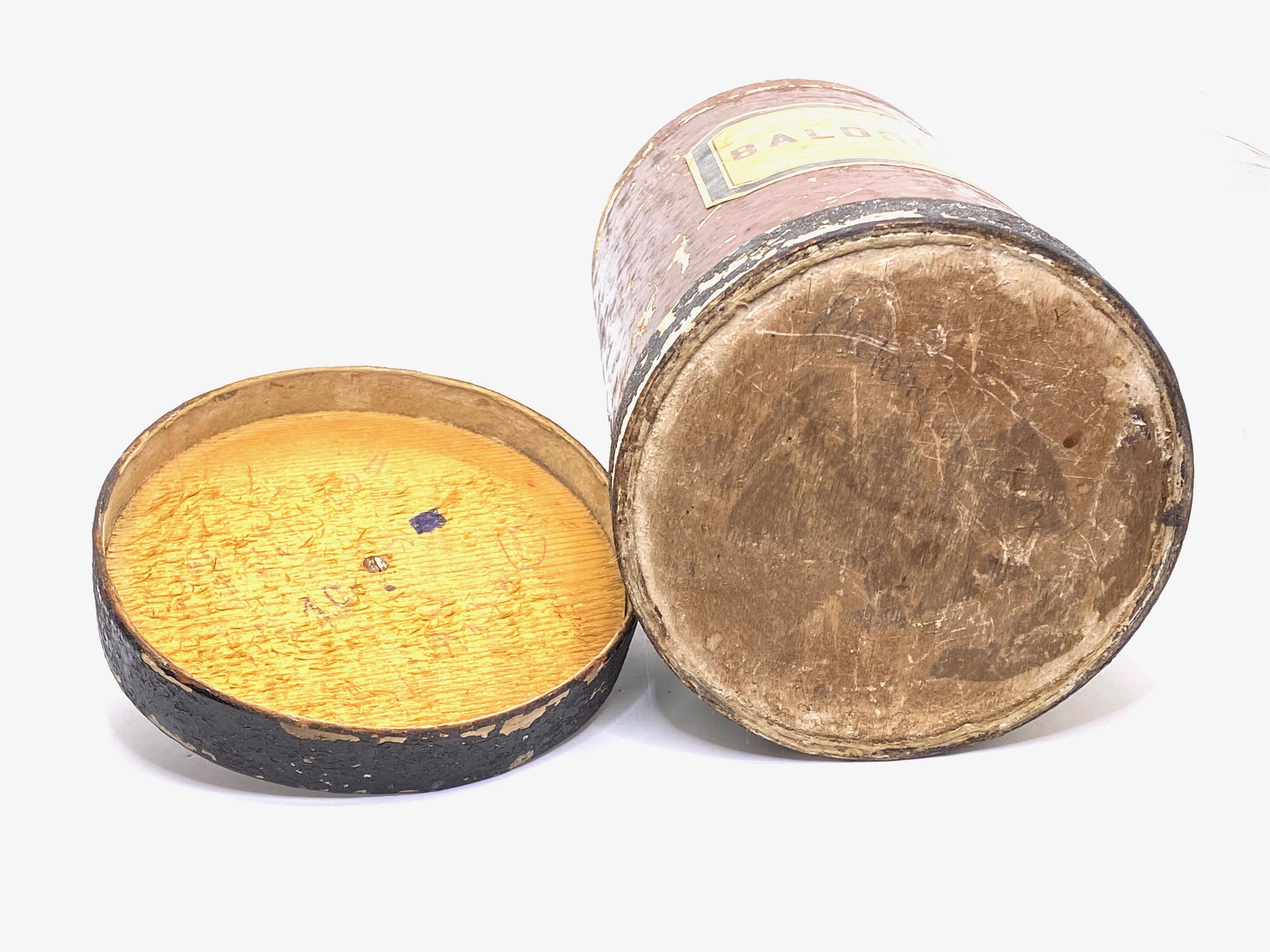Antikes Apothekergefäß aus Holz und Karton für Valerian Wurzelholz im Angebot 7