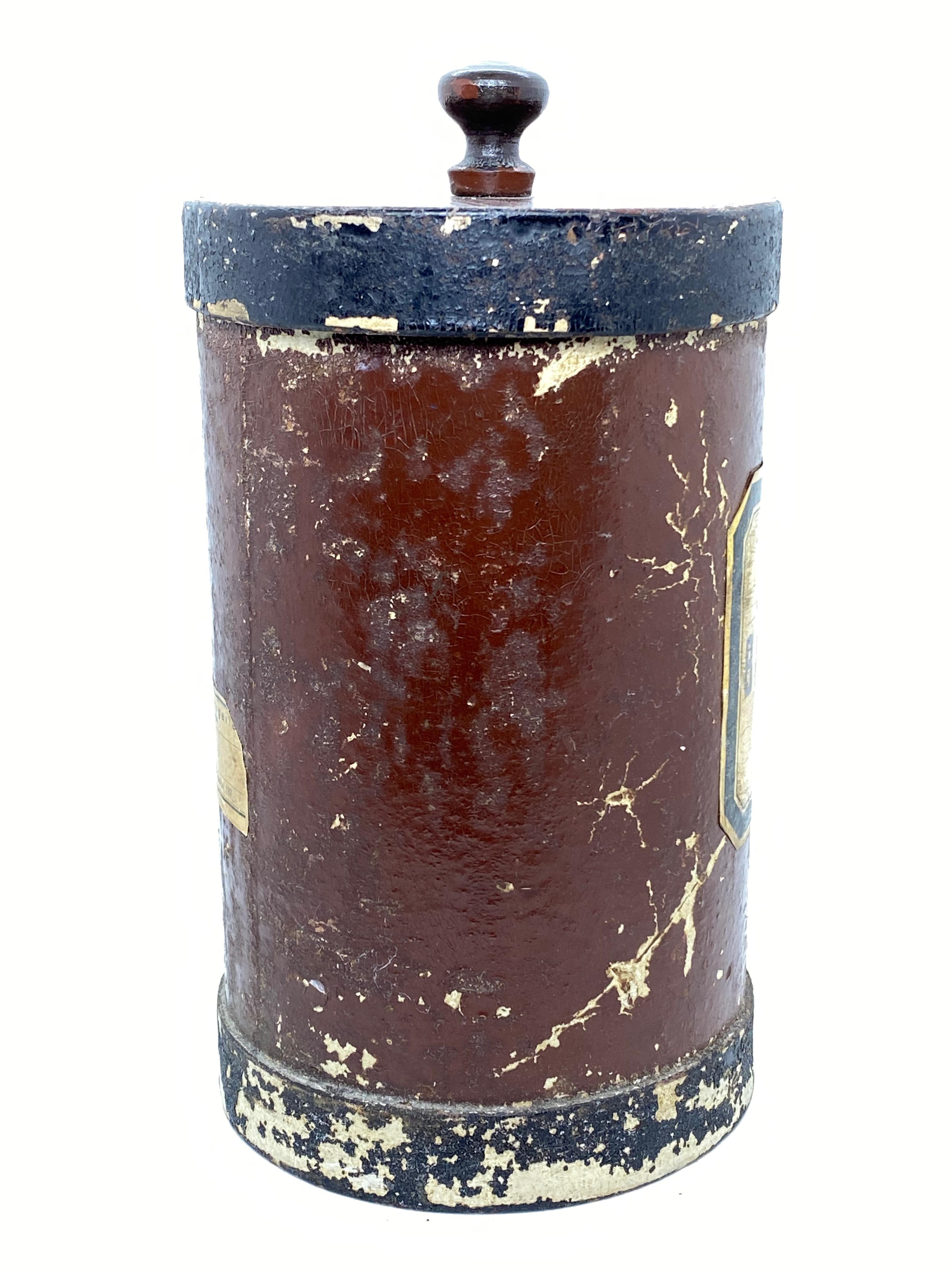 Antikes Apothekergefäß aus Holz und Karton für Valerian Wurzelholz im Angebot 1