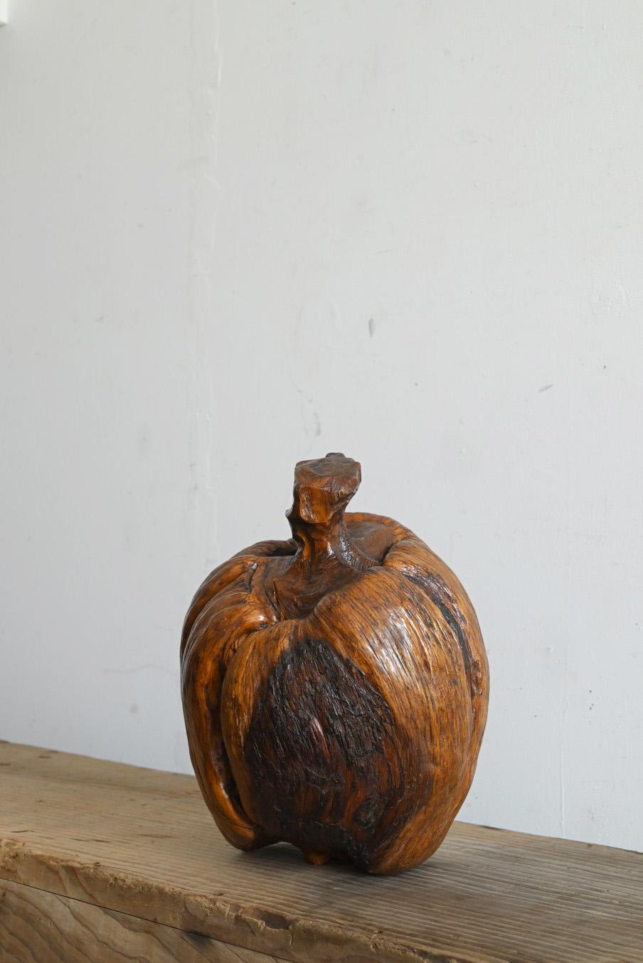Figurine ancienne en bois en forme de pomme/Objets for Objects Objects Objects Objects Objects Objects Objects Objects Objects Objects Objects Objects Objects Objects Objects Objects Objects Objects Objects Objects Objects Objects Objects Objects Objects Objects Objects Objects Objects Objects en vente 1