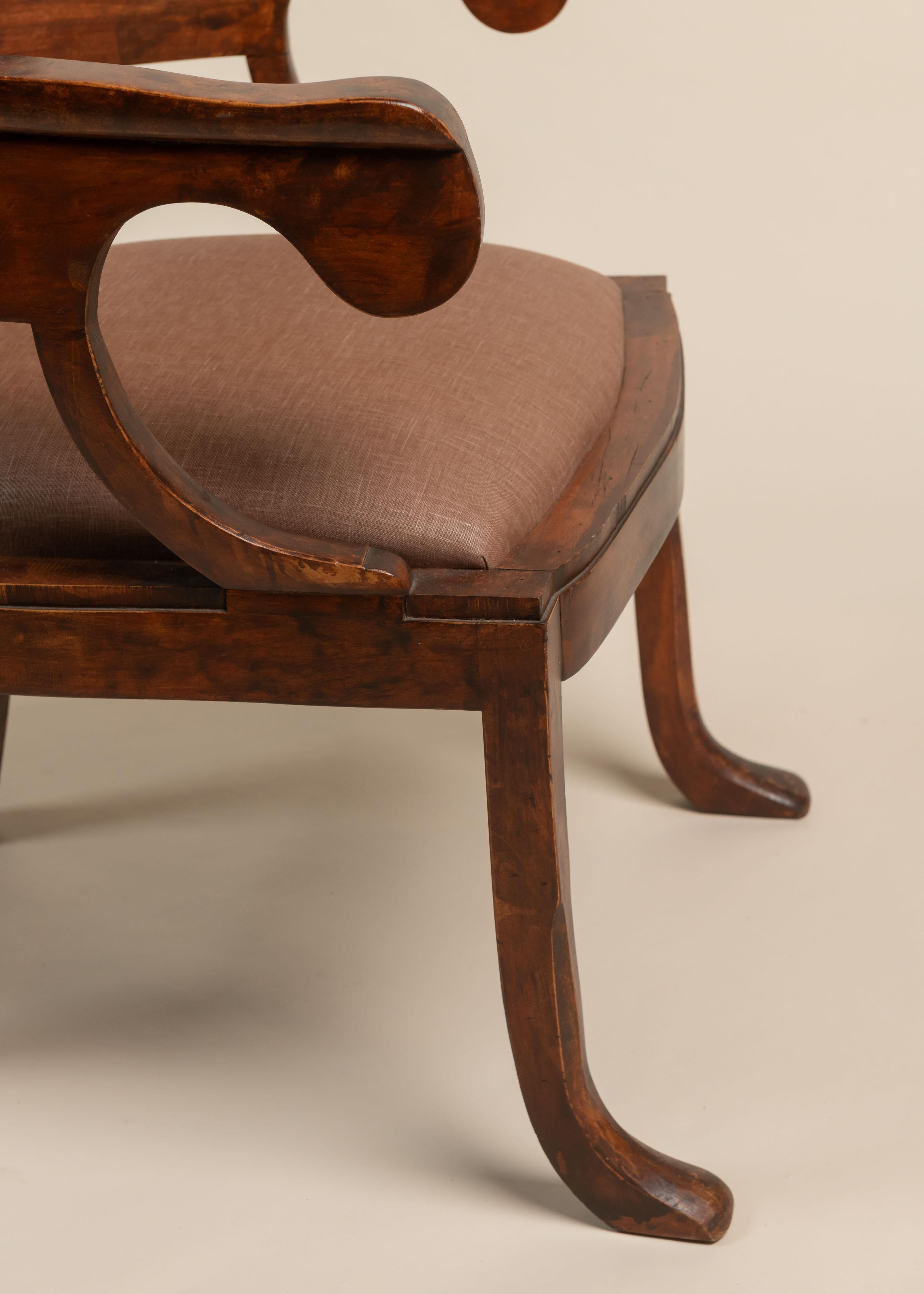 Francese Poltrona antica in legno con seduta imbottita. Francia. Fine del XIX secolo in vendita