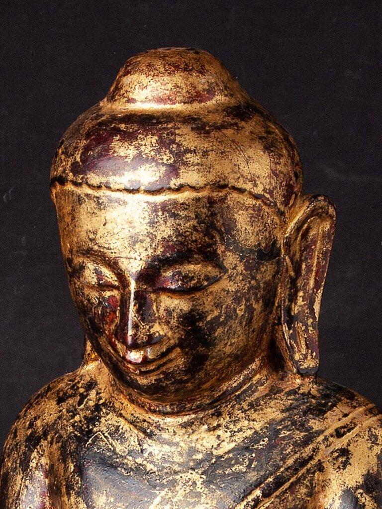 Antique Wooden Ava Buddha Statue from Burma For Sale 7