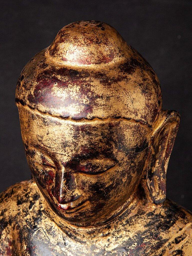 Antique Wooden Ava Buddha Statue from Burma For Sale 9