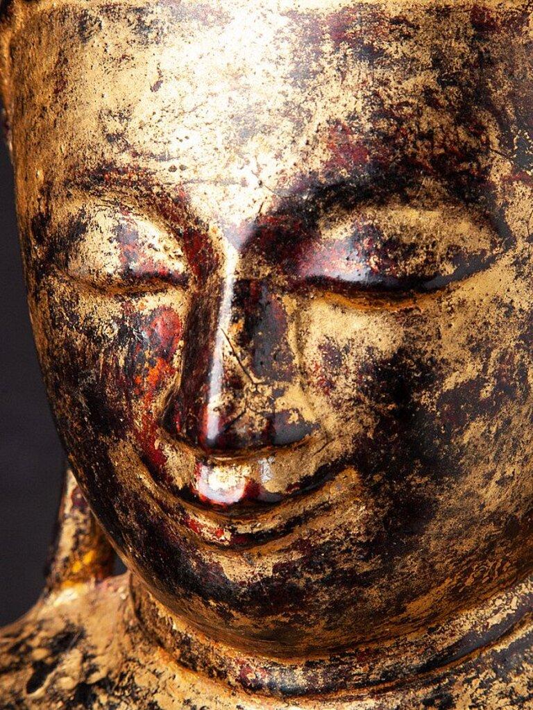 Antique Wooden Ava Buddha Statue from Burma For Sale 10