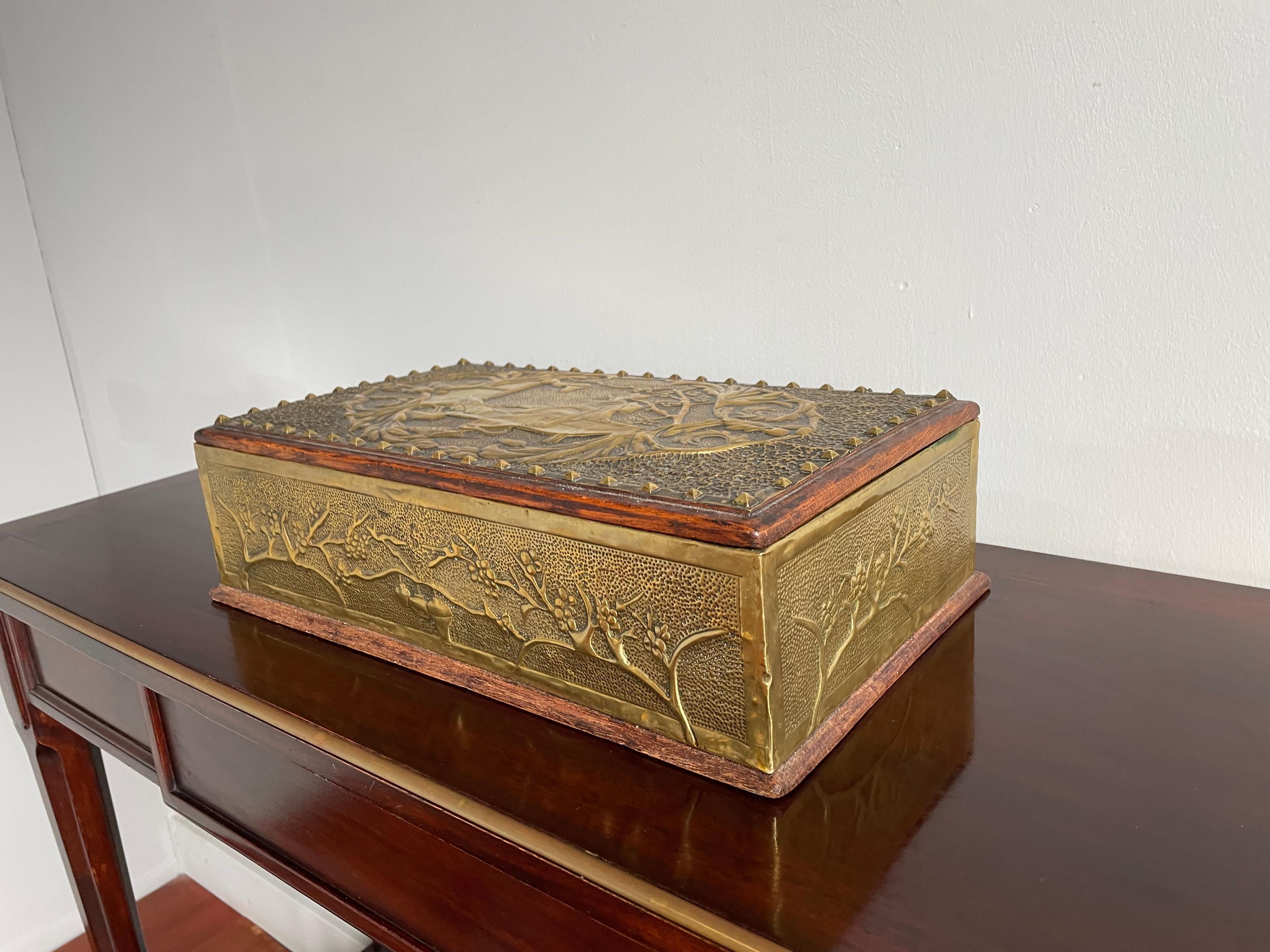 Antique Wooden Box w. Embossed Copper Japonisme Scene & Handcrafted Brass Nails For Sale 5