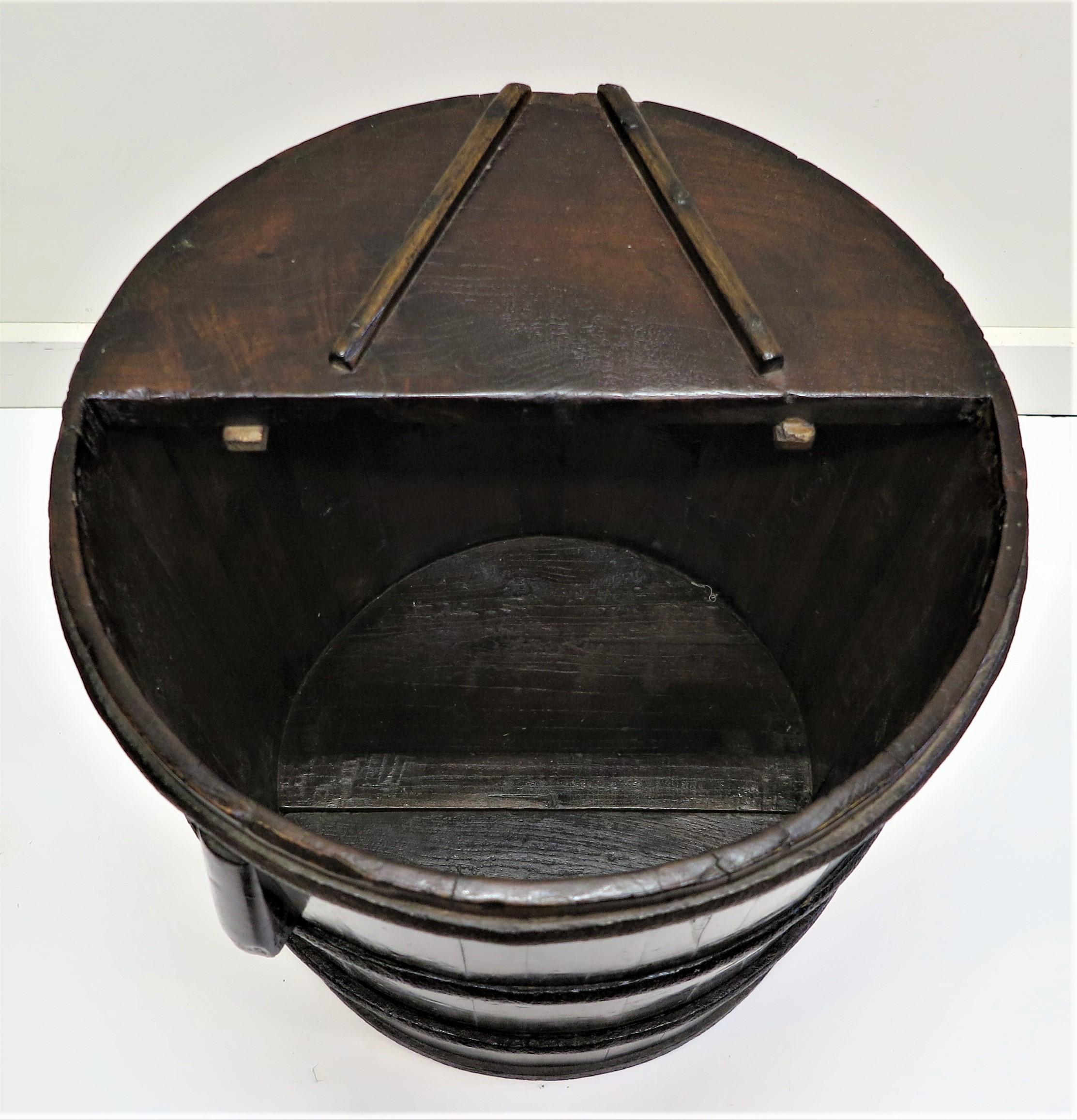 Chinese Antique Wooden Bucket For Sale