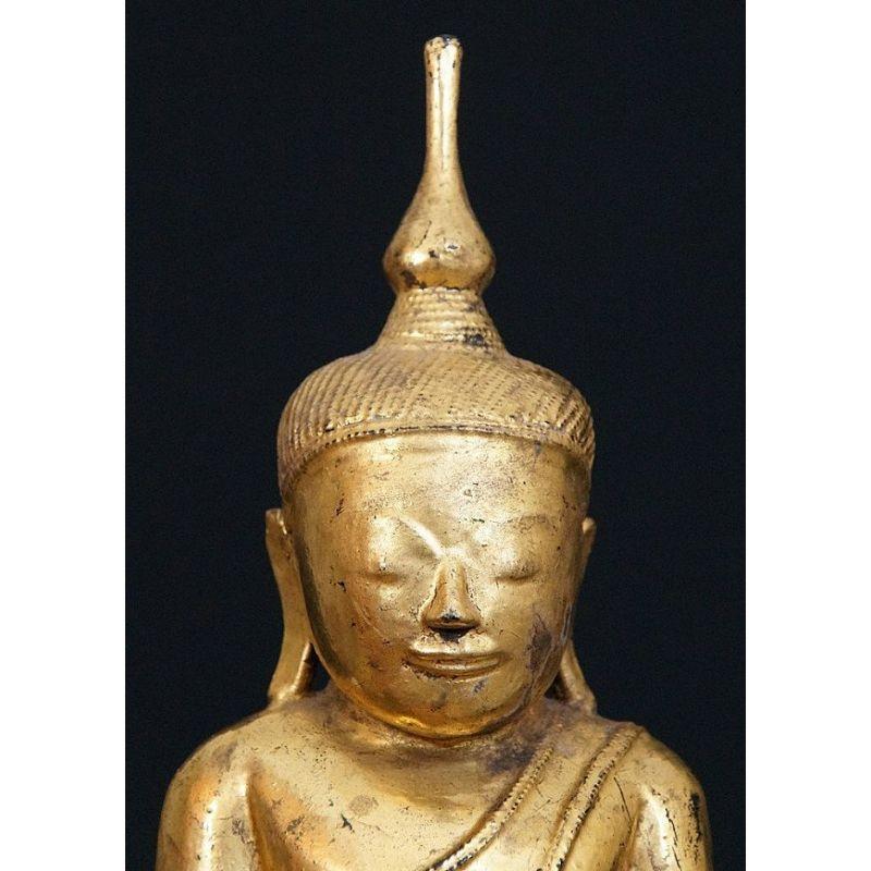 Antique Wooden Buddha Statue from Burma For Sale 4