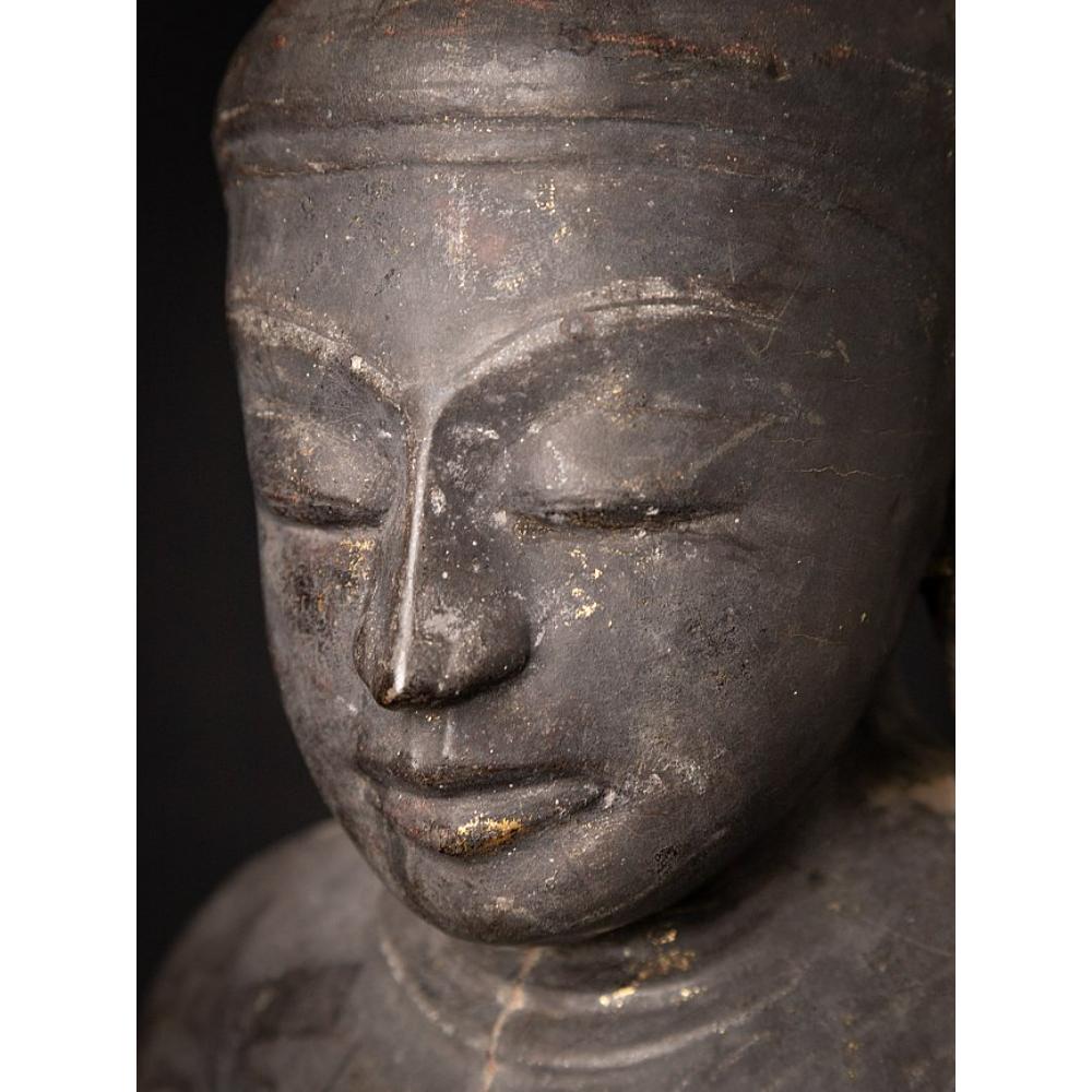 Antiker burmesischer Buddha aus Holz aus Burma im Angebot 10