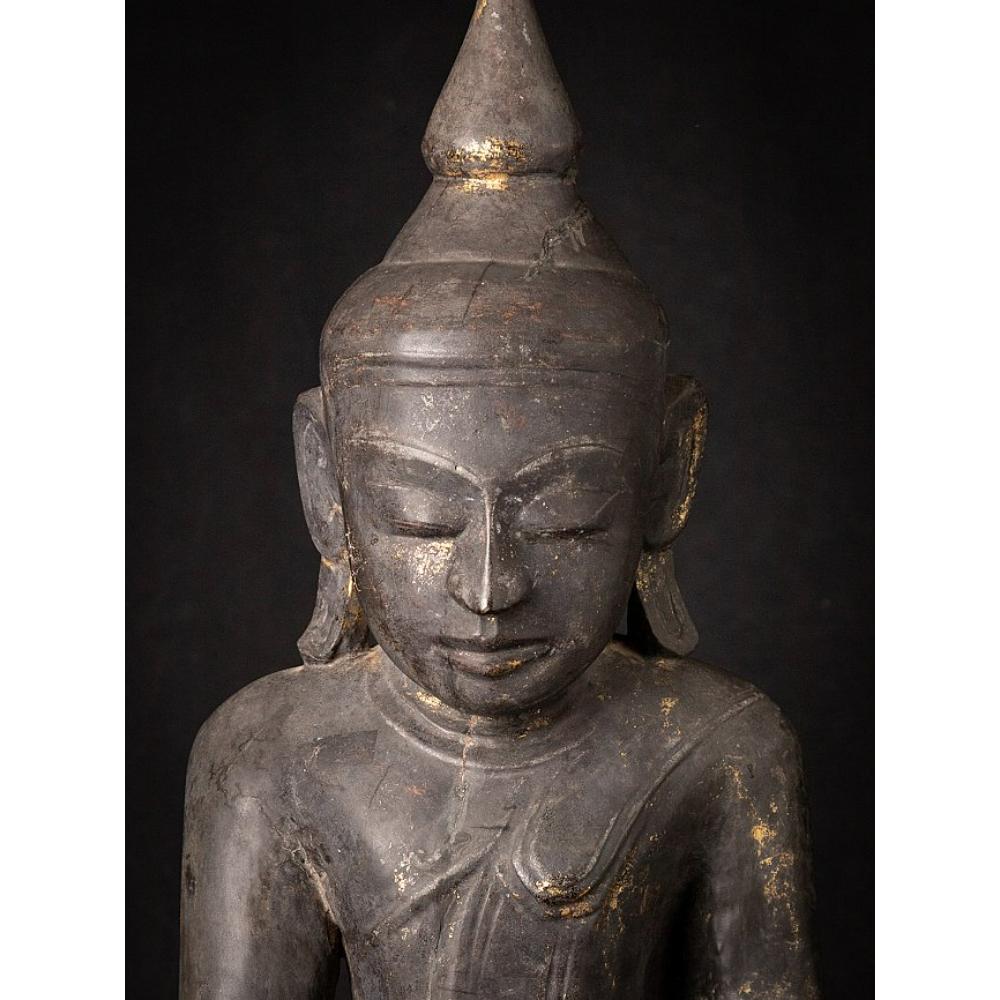 Antiker burmesischer Buddha aus Holz aus Burma (Birmanisch) im Angebot
