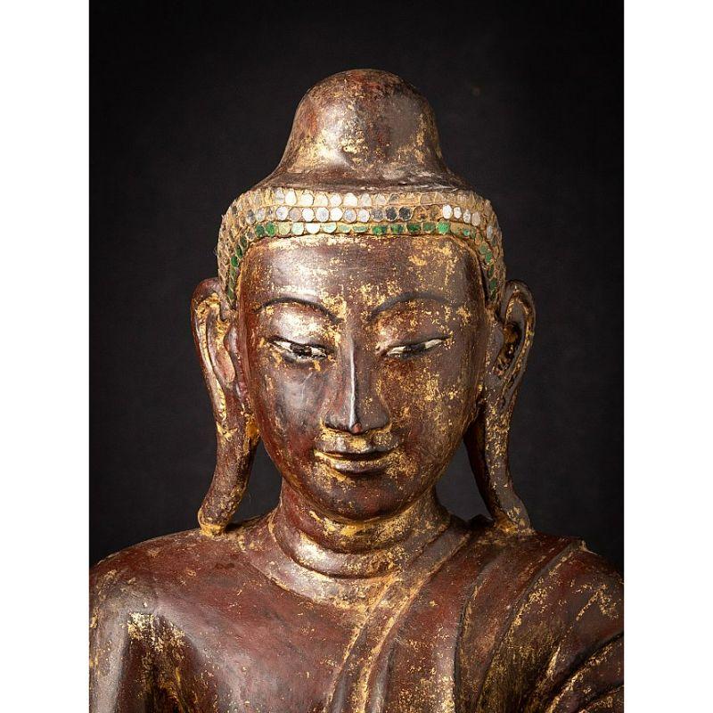 Antiker burmesischer Buddha aus Holz aus Burma (Birmanisch) im Angebot