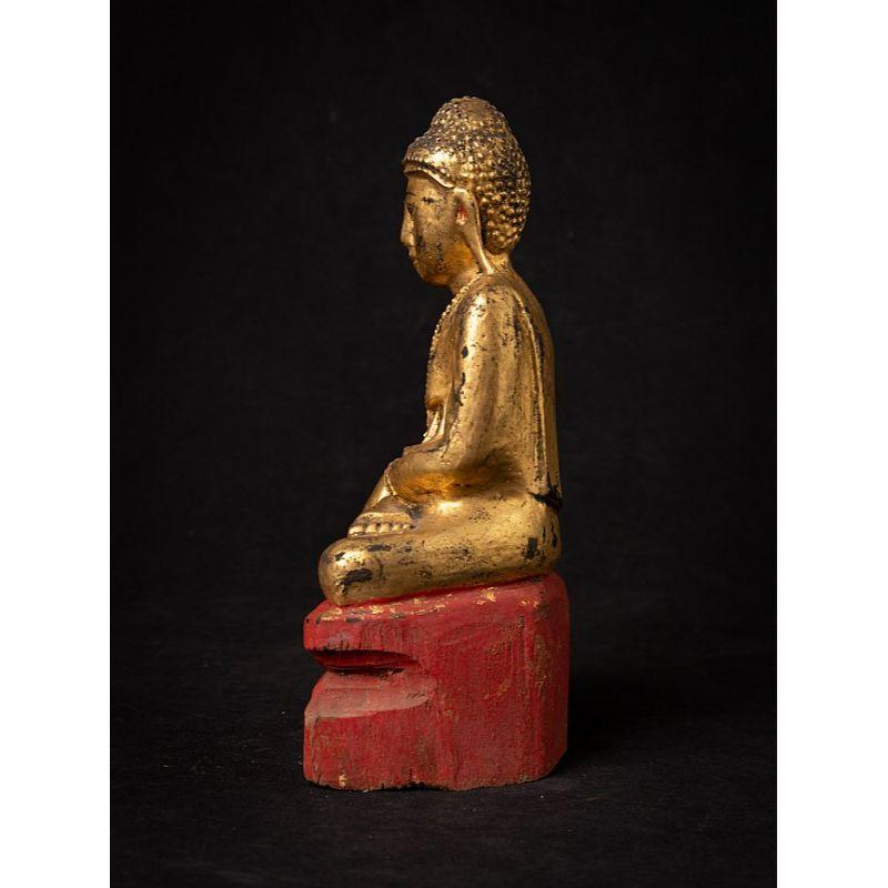 Antique Wooden Burmese Buddha from Burma In Good Condition For Sale In DEVENTER, NL