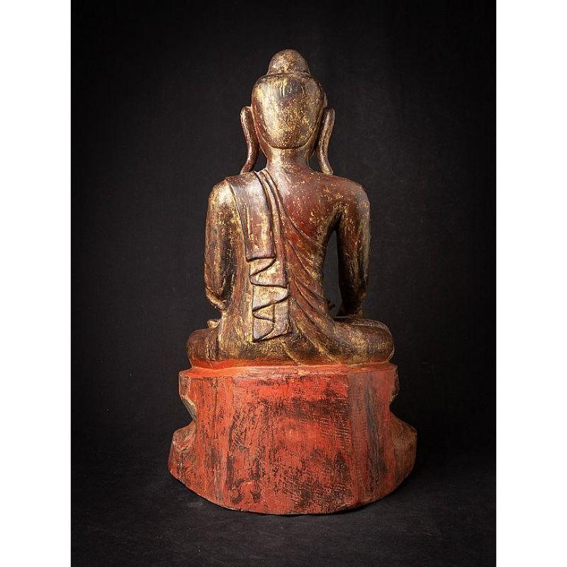 Antiker burmesischer Buddha aus Holz aus Burma im Angebot 3