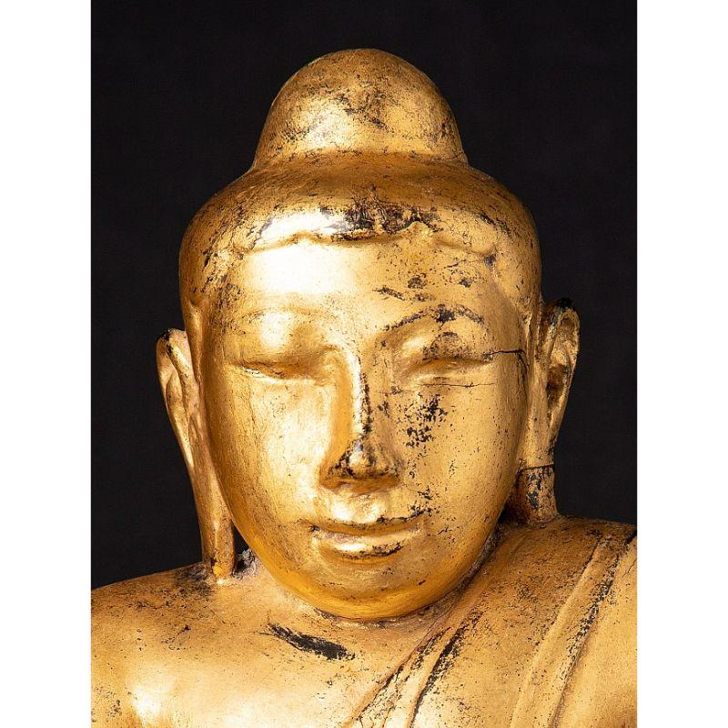 Ancienne statue de Bouddha birman en bois de Birmanie en vente 5