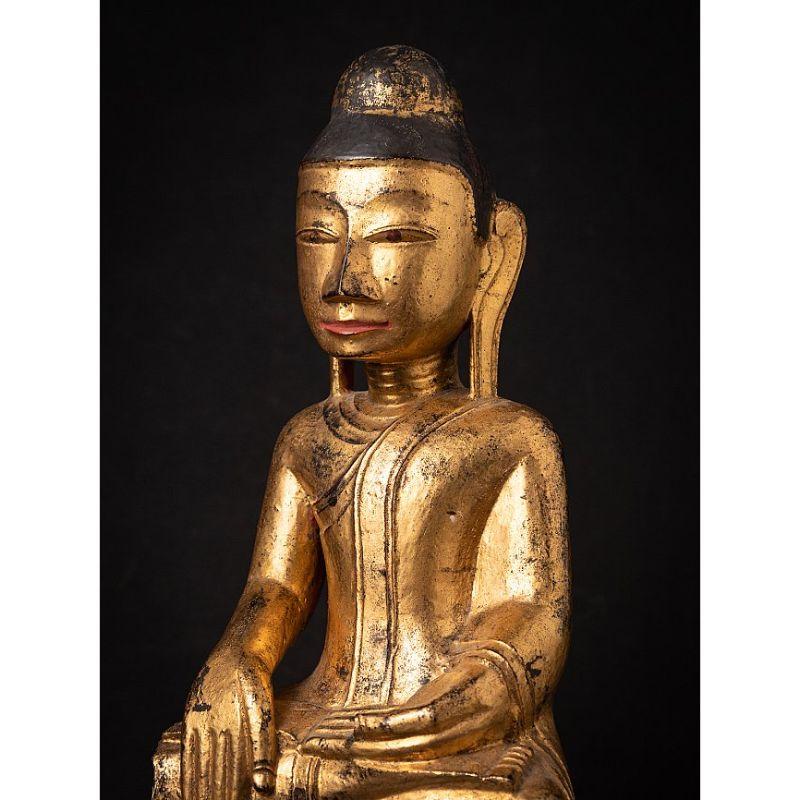 Ancienne statue de Bouddha birman en bois de Birmanie en vente 6
