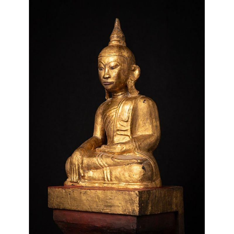 Ancienne statue de Bouddha birman en bois de Birmanie en vente 6