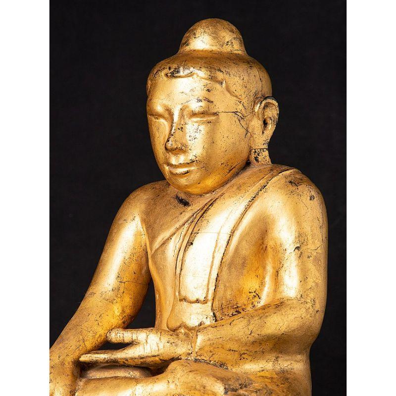 Ancienne statue de Bouddha birman en bois de Birmanie en vente 6