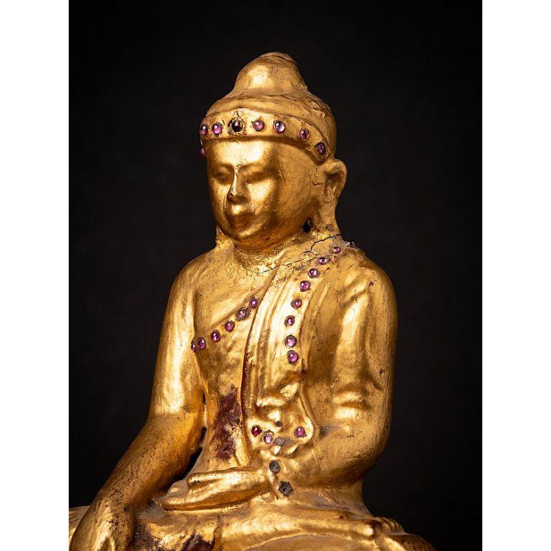 Antike burmesische Buddha-Statue aus Holz aus Burma im Angebot 7