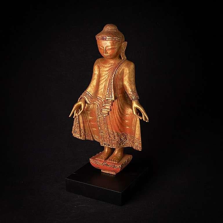Ancienne statue de Bouddha birman en bois de Birmanie en vente 8