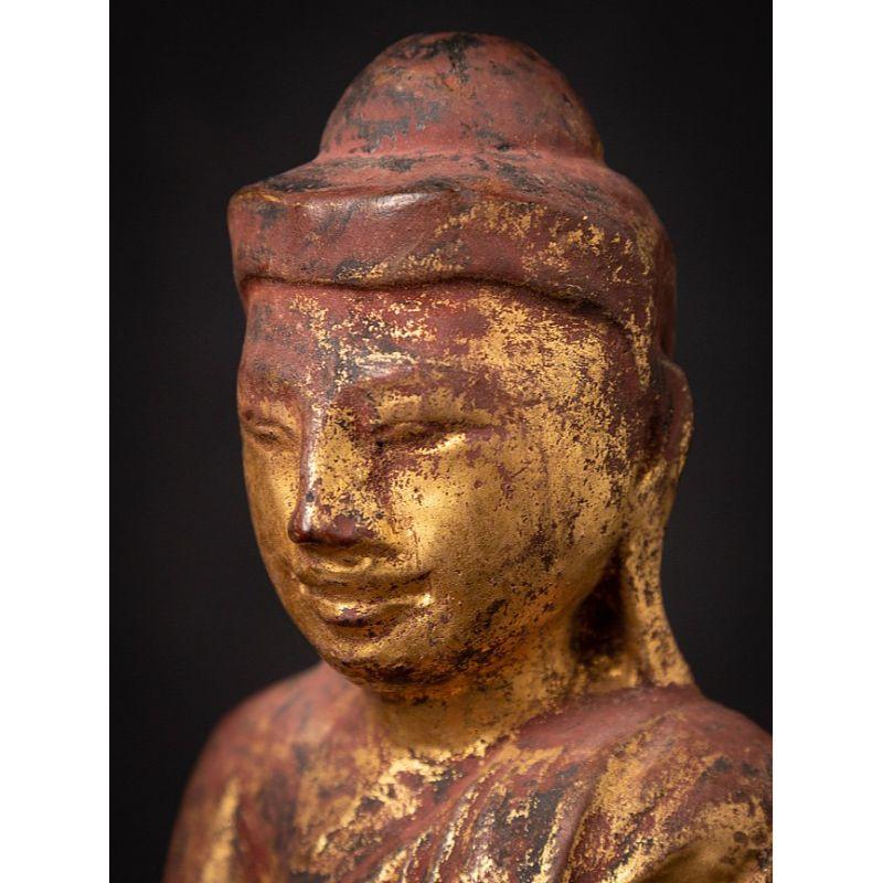 Ancienne statue de Bouddha birman en bois de Birmanie en vente 10