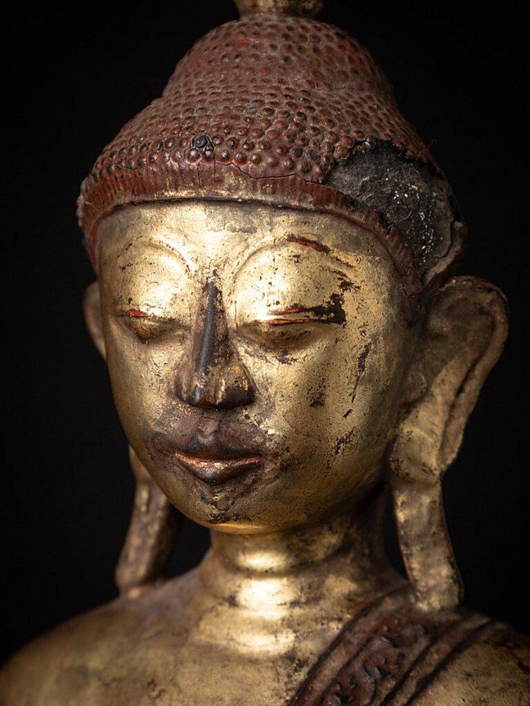 Antique Wooden Burmese Buddha Statue from Burma For Sale 11