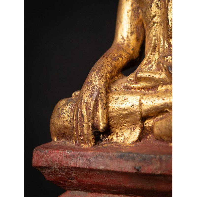 Antique wooden Burmese Buddha statue from Burma For Sale 14