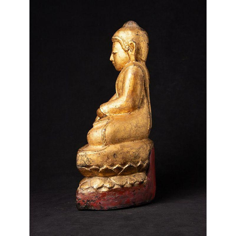 Antike burmesische Buddha-Statue aus Holz aus Burma (Birmanisch) im Angebot