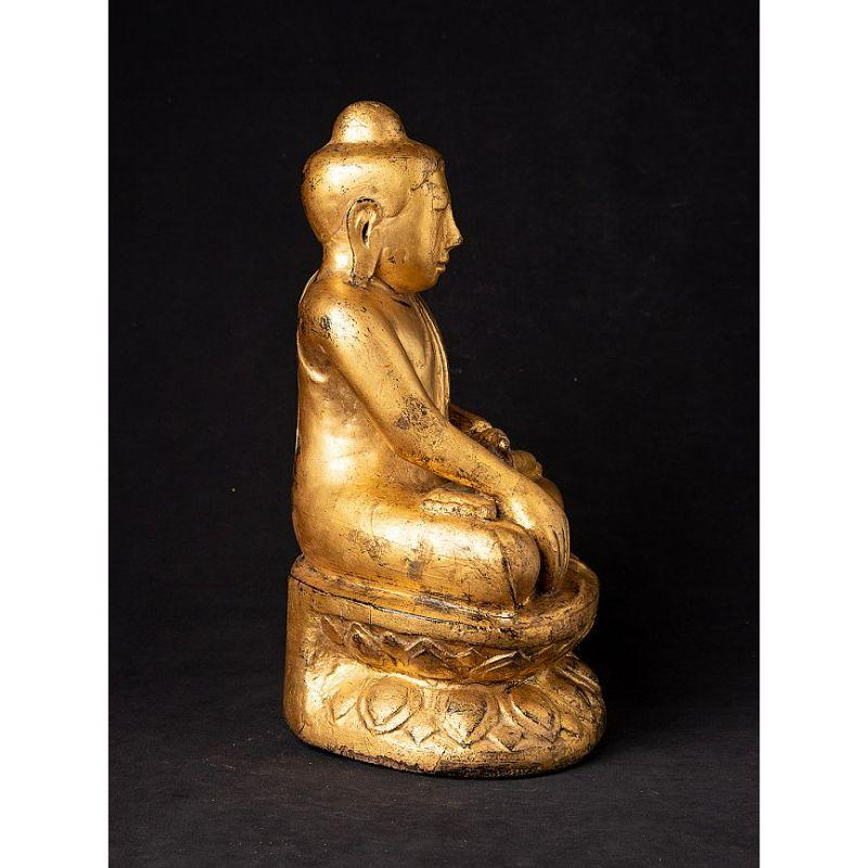 Antique Wooden Burmese Buddha Statue from Burma For Sale 1