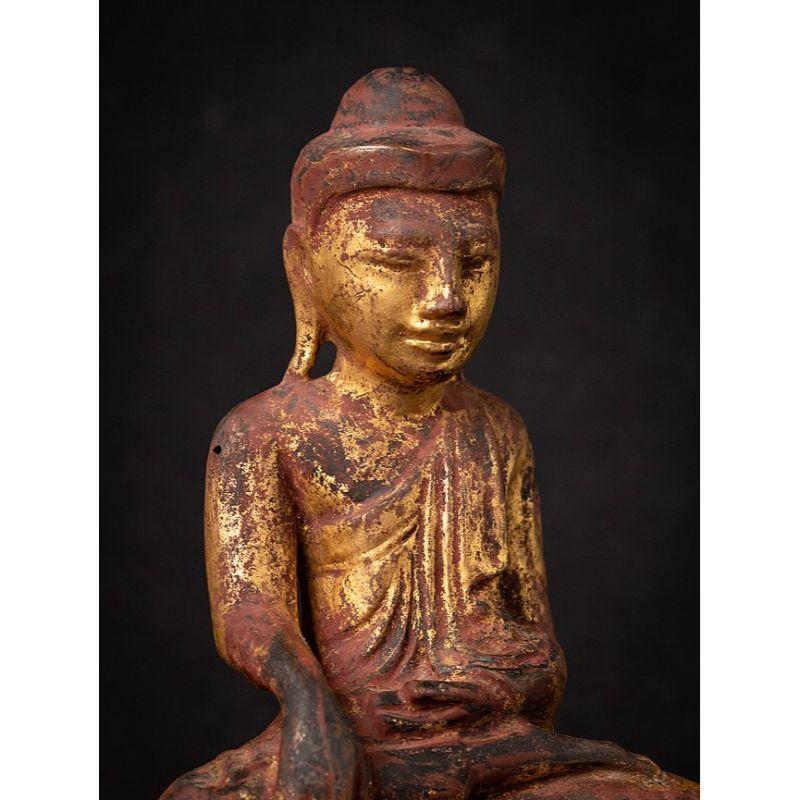 Ancienne statue de Bouddha birman en bois de Birmanie en vente 2