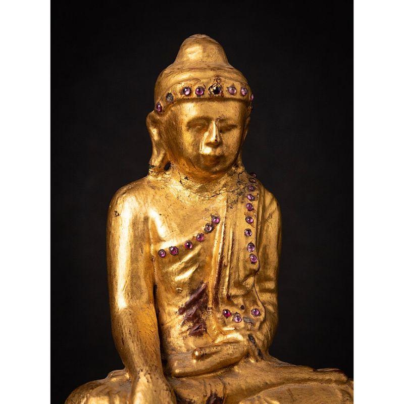 Antike burmesische Buddha-Statue aus Holz aus Burma im Angebot 2