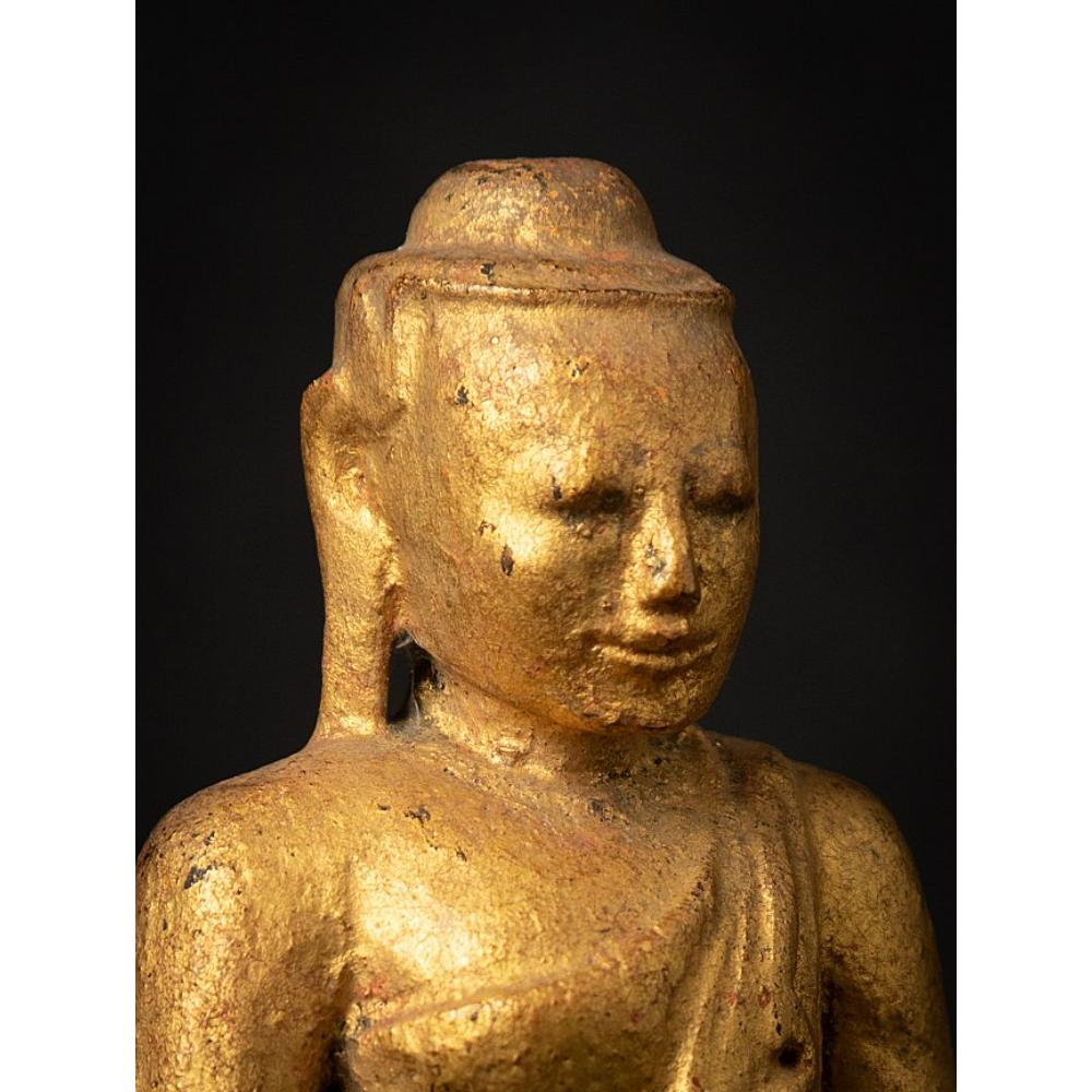 Statue ancienne de Bouddha birman en bois de Birmanie en vente 3