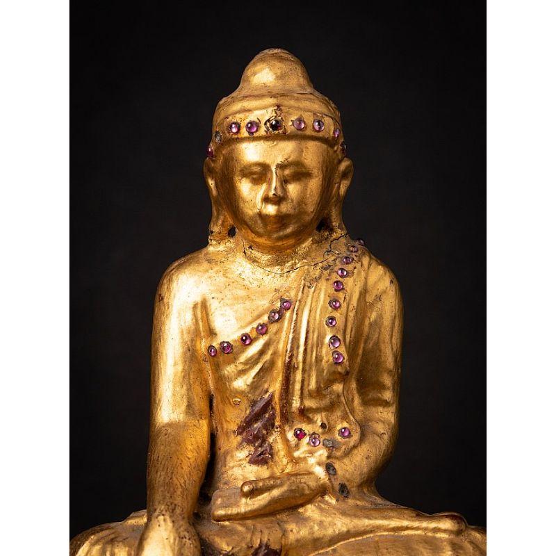 Antike burmesische Buddha-Statue aus Holz aus Burma im Angebot 4