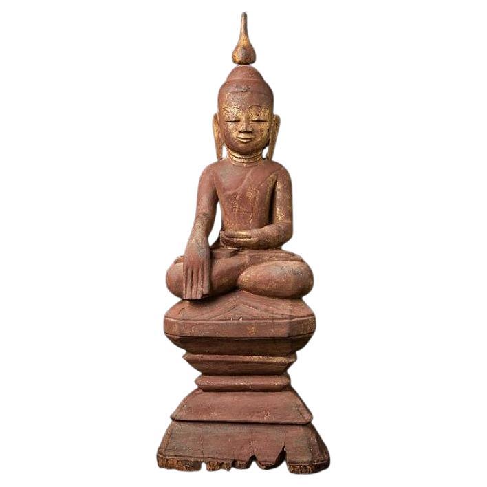 Ancienne statue de Bouddha birman en bois de Birmanie