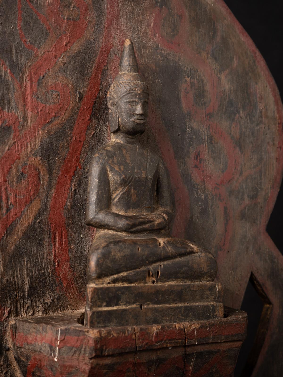 Statue de Bouddha antique en bois de Birmanie - OriginalBuddhas en vente 6