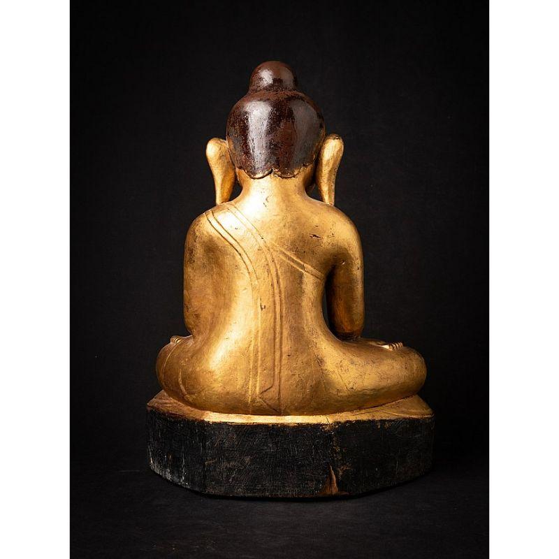 Antiker burmesischer Lotus-Buddha aus Holz aus Burma im Zustand „Gut“ im Angebot in DEVENTER, NL