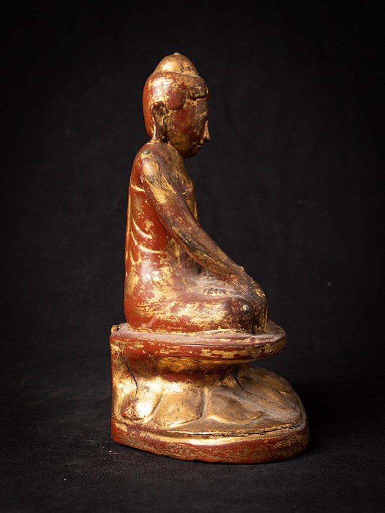 Antique wooden Burmese Lotus Buddha from Burma For Sale 1