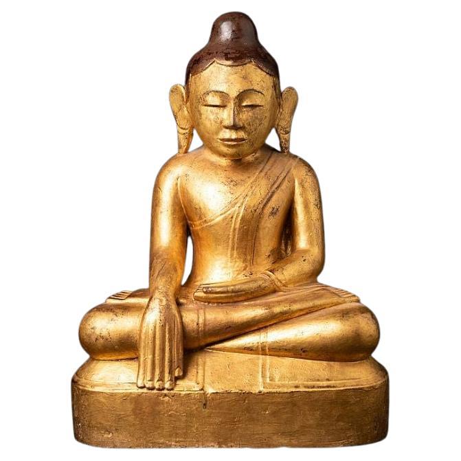 Antiker burmesischer Lotus-Buddha aus Holz aus Burma im Angebot