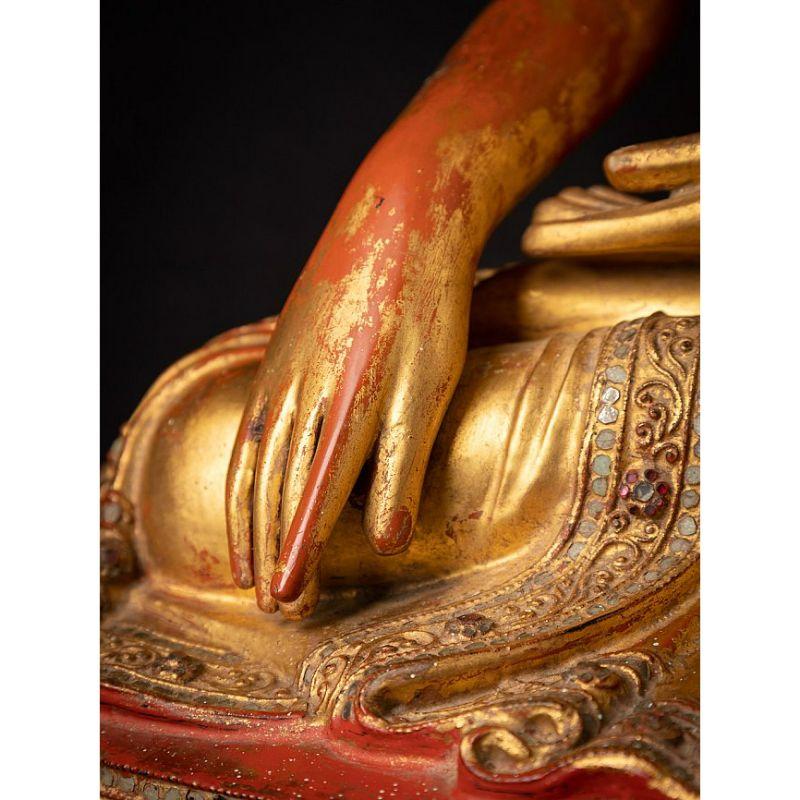 Antique Wooden Burmese Mandalay Buddha from Burma For Sale 14