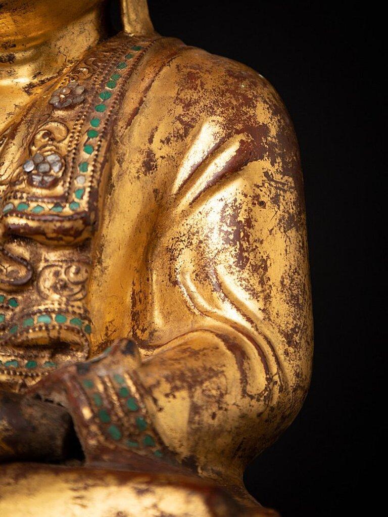 Antiker burmesischer Mandalay-Buddha aus Holz aus Burma im Angebot 12