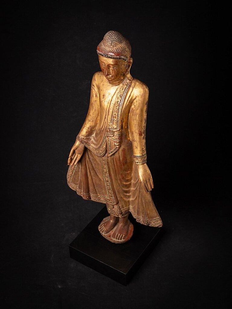 Antique Wooden Burmese Mandalay Buddha from Burma For Sale 3
